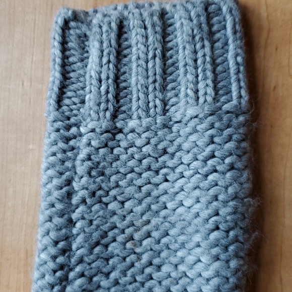 Free People Sweater - Picture 9 of 11